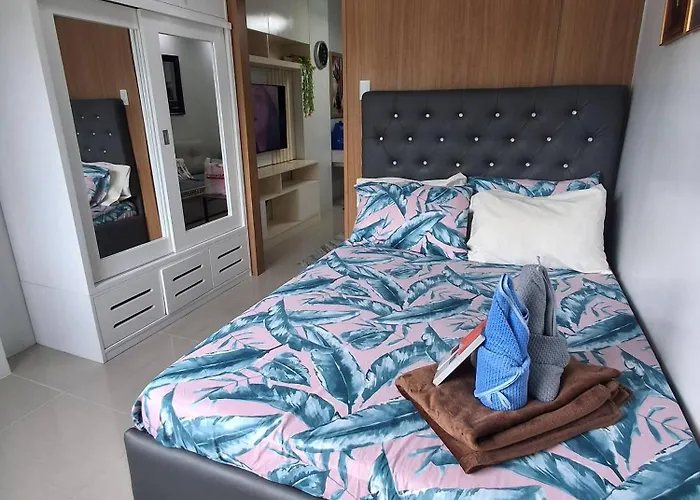 Idyllic 1-bedroom Front Of Mall Of Апартаменты *